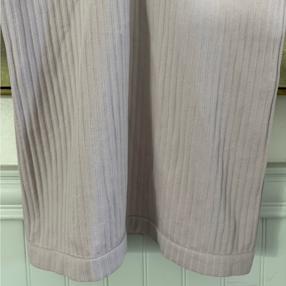 ATHLETA Renew Racerback Steetch Bodycon Tank Light Purple Sleeveless Size Large - Picture 10 of 10